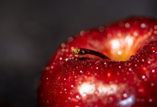 Wie viele Kalorien sind in einem Apfel?